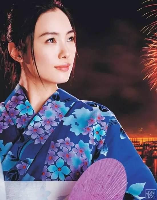 一个来自园区的新女人